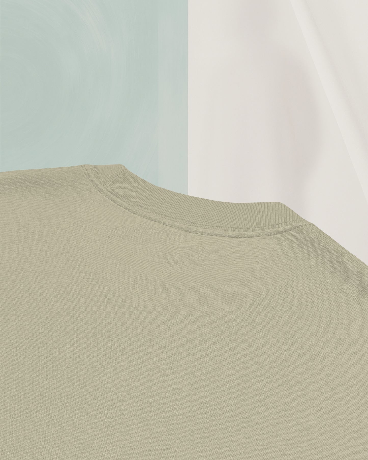 T-SHIRT VERT SIGNÉ EN COTON CARDÉ