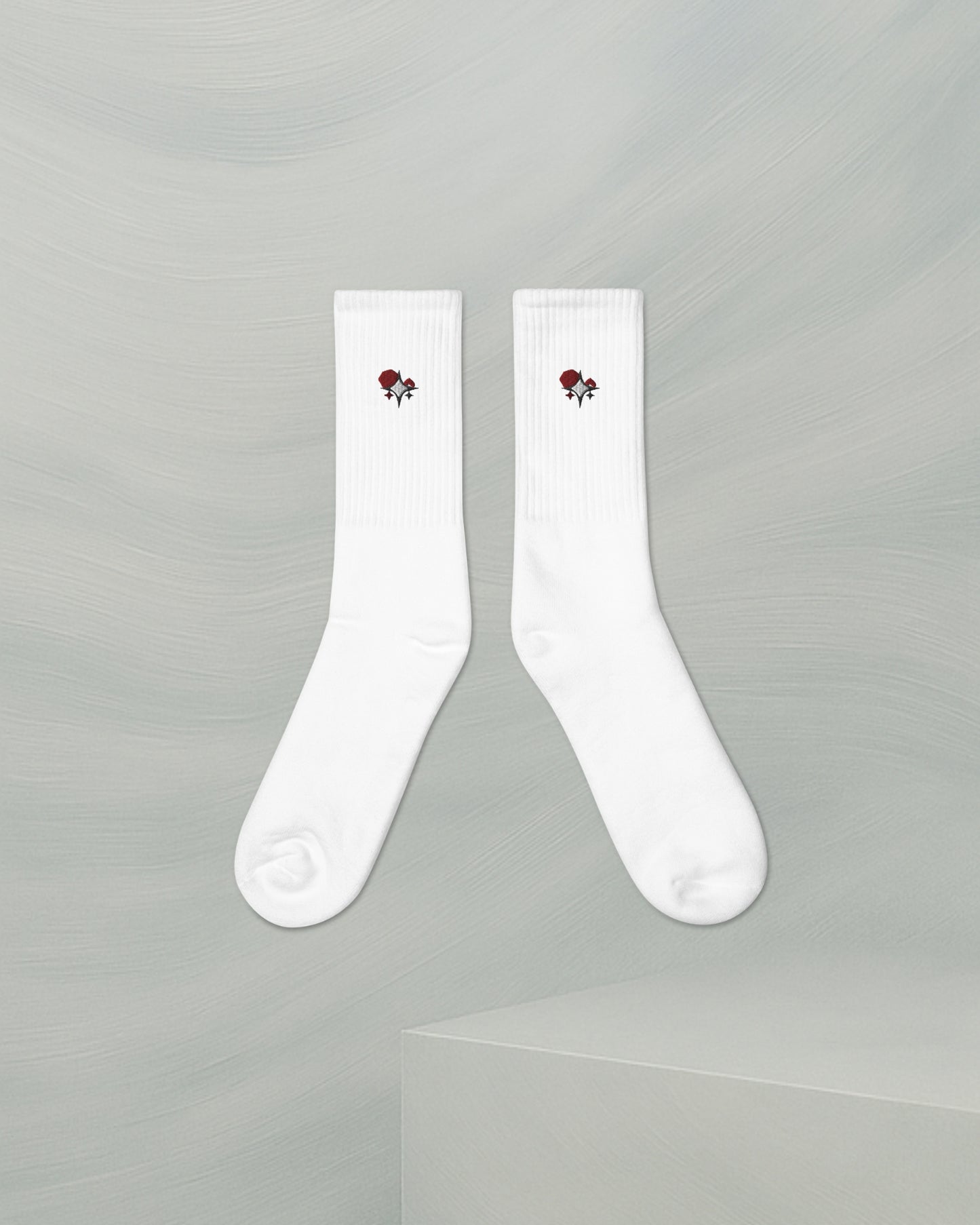 WHITE COTTON SOCKS